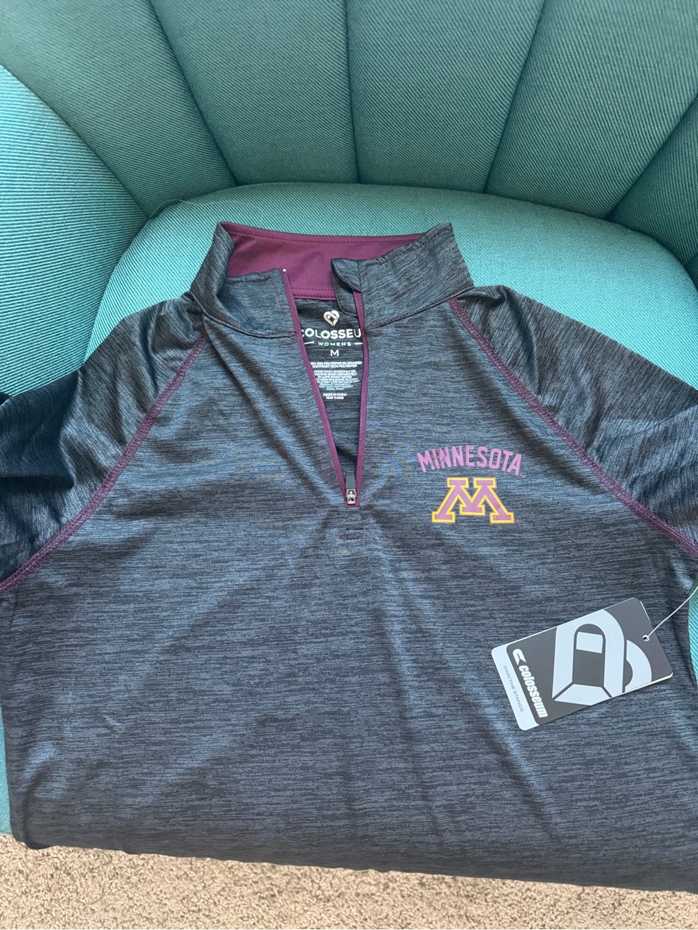 Colosseum Minnesota Quarter-Zip Pull Over